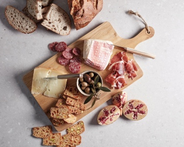 Logotrade meene foto: VINGA Buscot ristkülikukujuline serveerimislaud